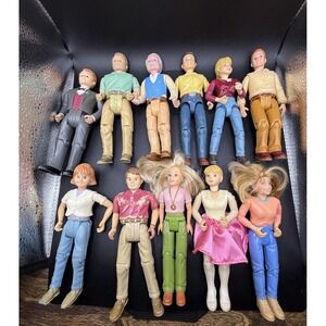 fisher price loving family  Lot Of 11 People (well Played Condition, Check Desc)